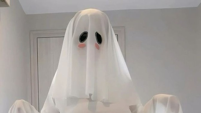 Sevgilim yılbaşında dışarda Ghost olarak gezmek istiyor izin vereyim mi?