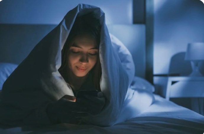 Gece yemek yer misin?