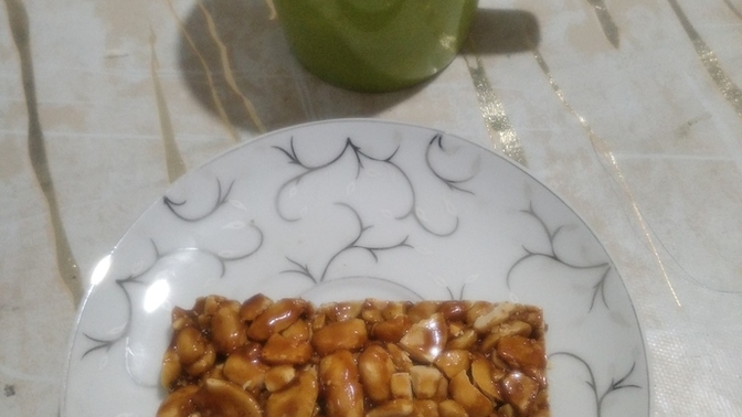Canan Karatay fıstık yerseniz fıstık gibi olursunuz turp yerseniz turp gibi olursunuz demiş siz en son ne yediniz?