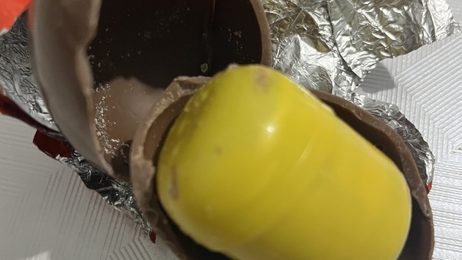 Küçükken sürpriz yumurtaları sever miydiniz?