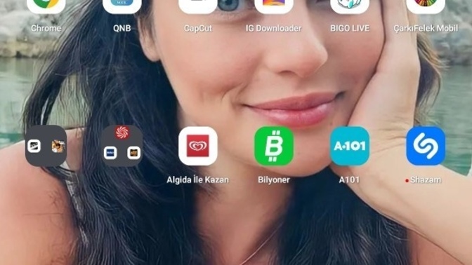 Telefonda uygulamalarınız toplu muu?