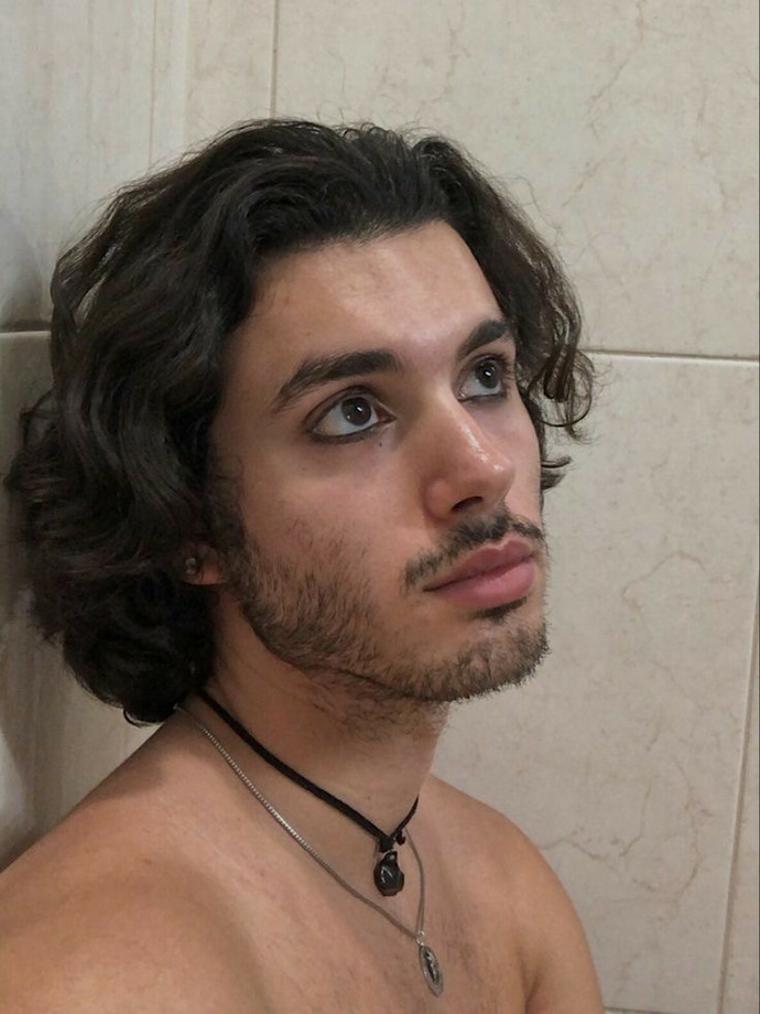 Erkek adam makyajı olur mu?
