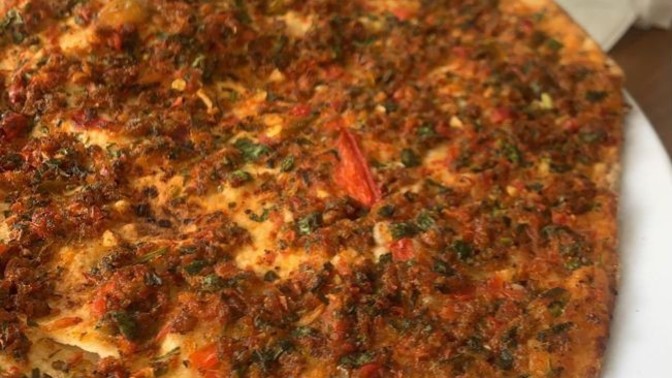 Kahvaltıda lahmacun yemek ağır mı olur?