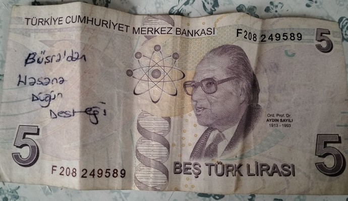 Eski sevgiliniz Annesi/akrabası size davetiye gönderse düğününde takacağınız miktar ne kadar olurdu veya gider miydiniz?
