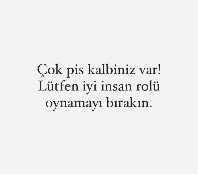 Benden uzak olsunlar 😀😀