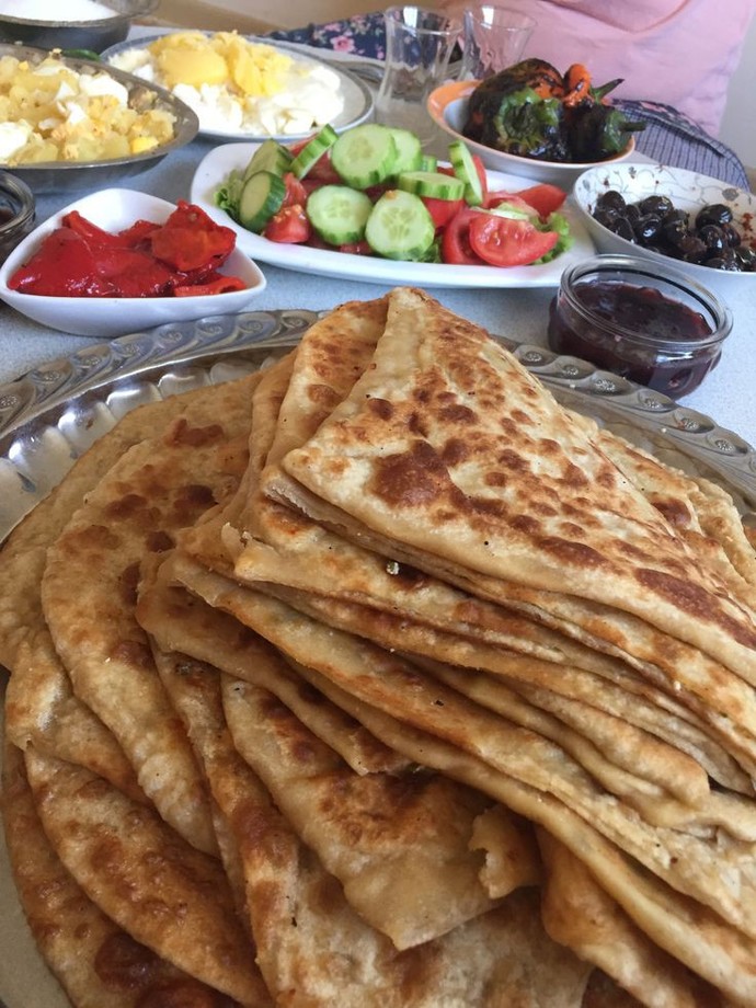 Kahvaltıda gözleme yemek ağır mı olur?