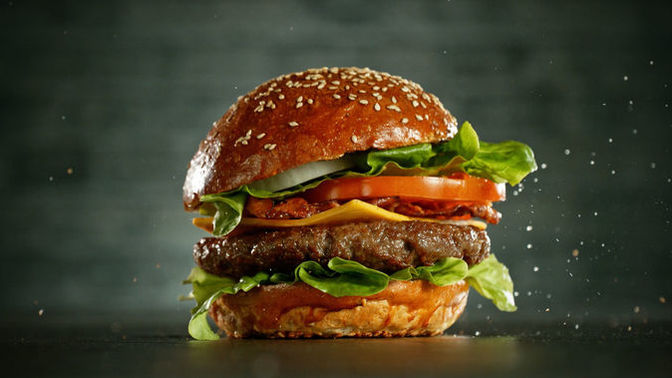 Hamburger sevginizi 10 üzerinden puanlar mısınız?