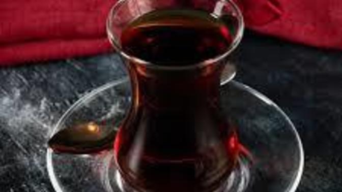 Bir araştırmaya göre Türkler kendisine ikram edilen çayı geri çeviremezmiş. Sana da çay ikram edilince kabul ediyor musun?