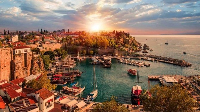 Antalyalılar gösterin bakalım kendinizi?