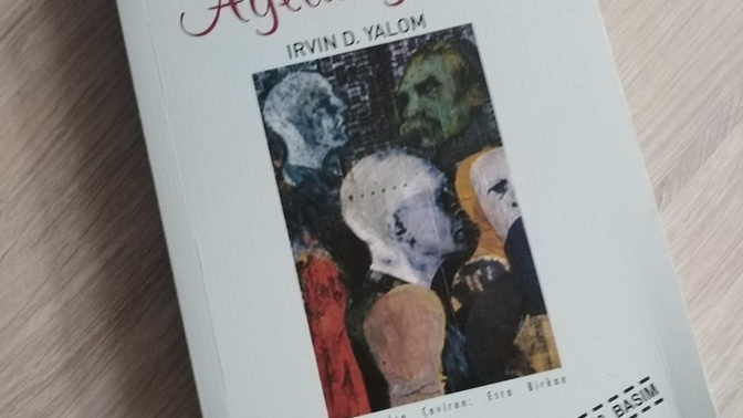 "İyi ki okumuşum" dediğin kitap hangisi?