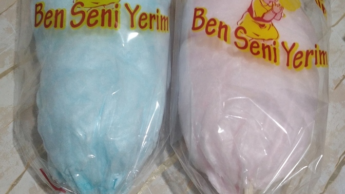 Pamuk şekeri diyince aklınıza ne geliyor?