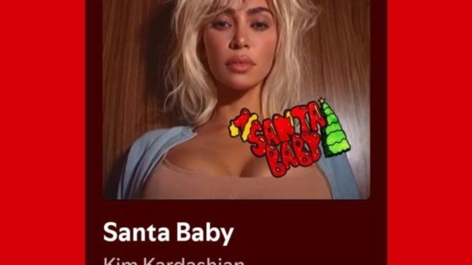 Kim Kardashian yılbaşı şarkısını dinlediniz mi?