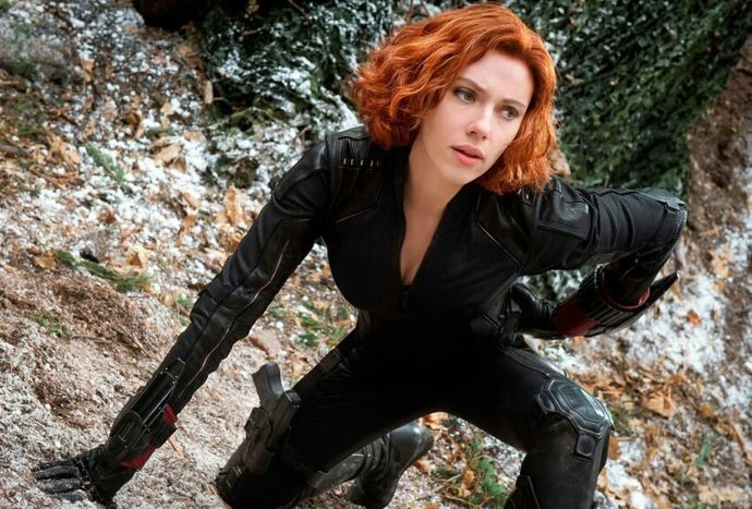 "Black Widow" filmin başrol oyuncusu Scarlett Johanssona benzemem şaka mı? 😃