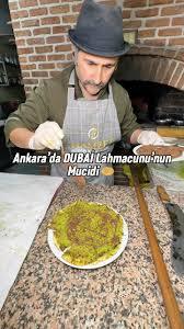Dubai Lahmacunu fırından yeni çıktı.