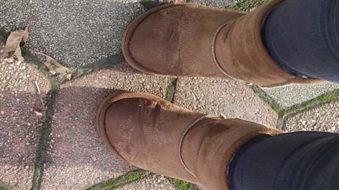 UGG botlar moda mı olmuş?