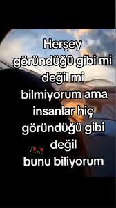 Herkes göründüğü gibi mi yoksa iyi bir tiyatrocu mu?