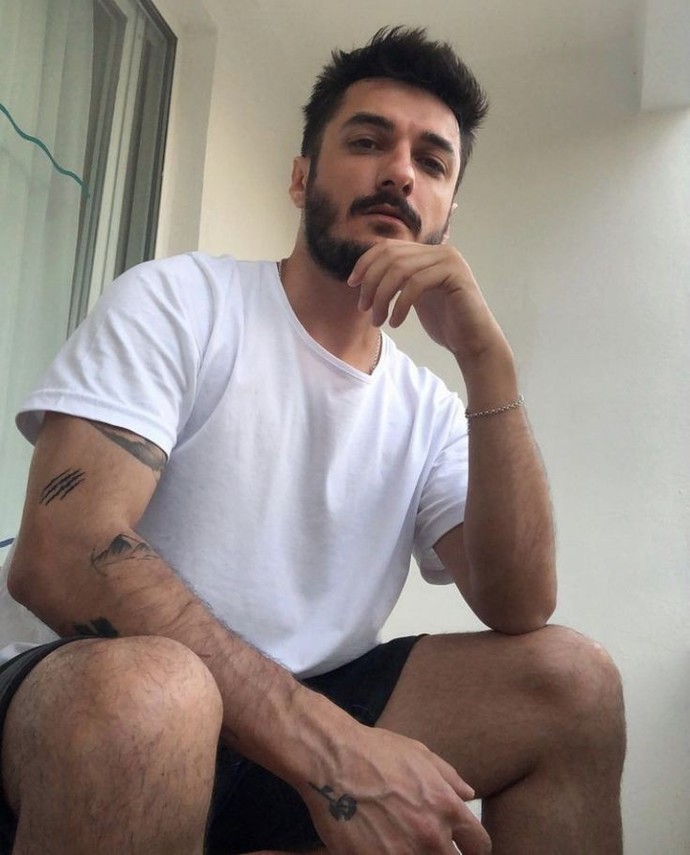 Kadınlar erkeklerin en çok hangi fiziksel özelliklerine tav olurlar?
