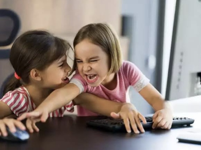 Kardeşi olmayan çocuk daha mı mutlu olur?