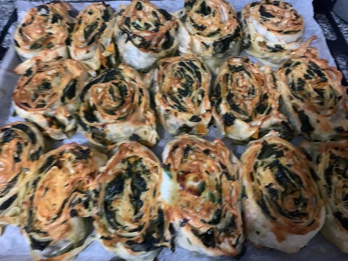 Ispanaklı börek sever misiniz?