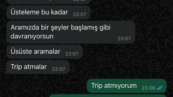 Neden böyle yapıyor bu kızlar?