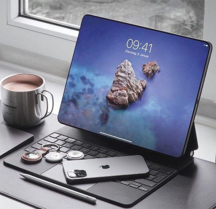 Laptop ve cep telefonu birbirlerini geliştiren ürünler mi sence, birbirlerine rakip olan ürünler mi?