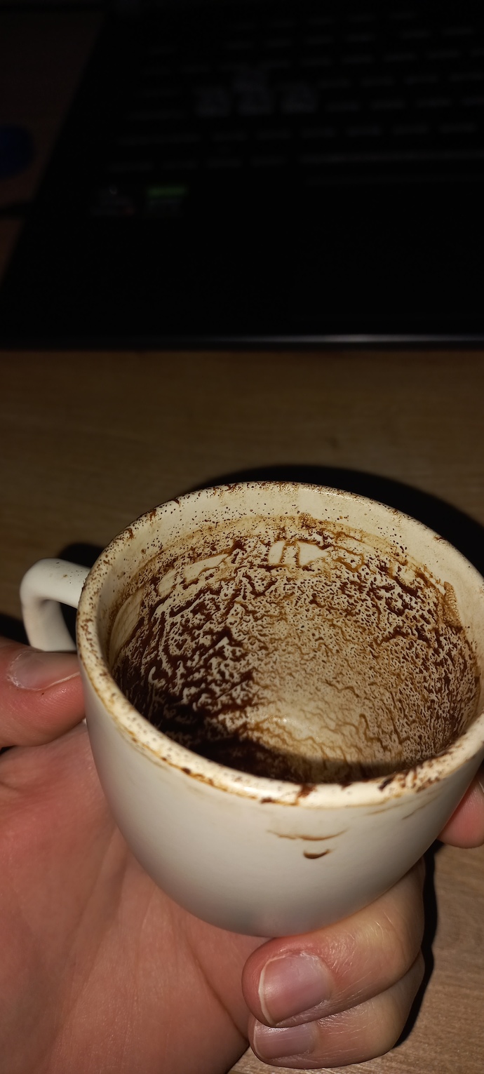 Kahve fali bakabilen var mi? ne cikmis falimda acaba?