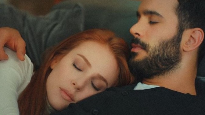 Beraber uyumak istediğin biri var mı?