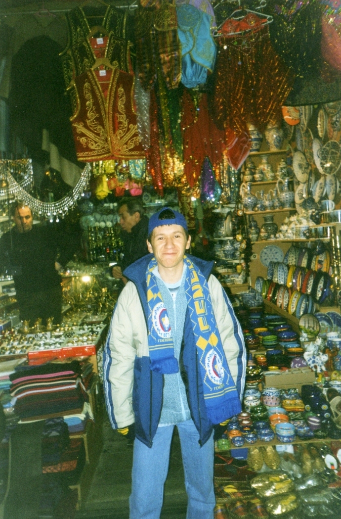 Gençlik fotoğraflarınız hâlâ duruyor mu?