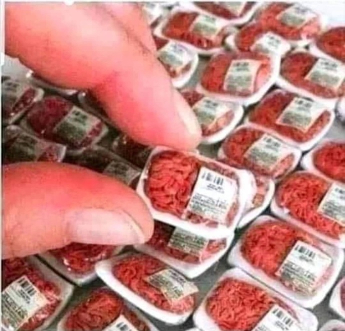 Hafta sonu arkadaşlar bize gelecek🤭🤭 kıyma alayım dedim yemek yapacam da.. sizce bu kıymayla ne yapsam israf olmaz?🤭🤭🤭?