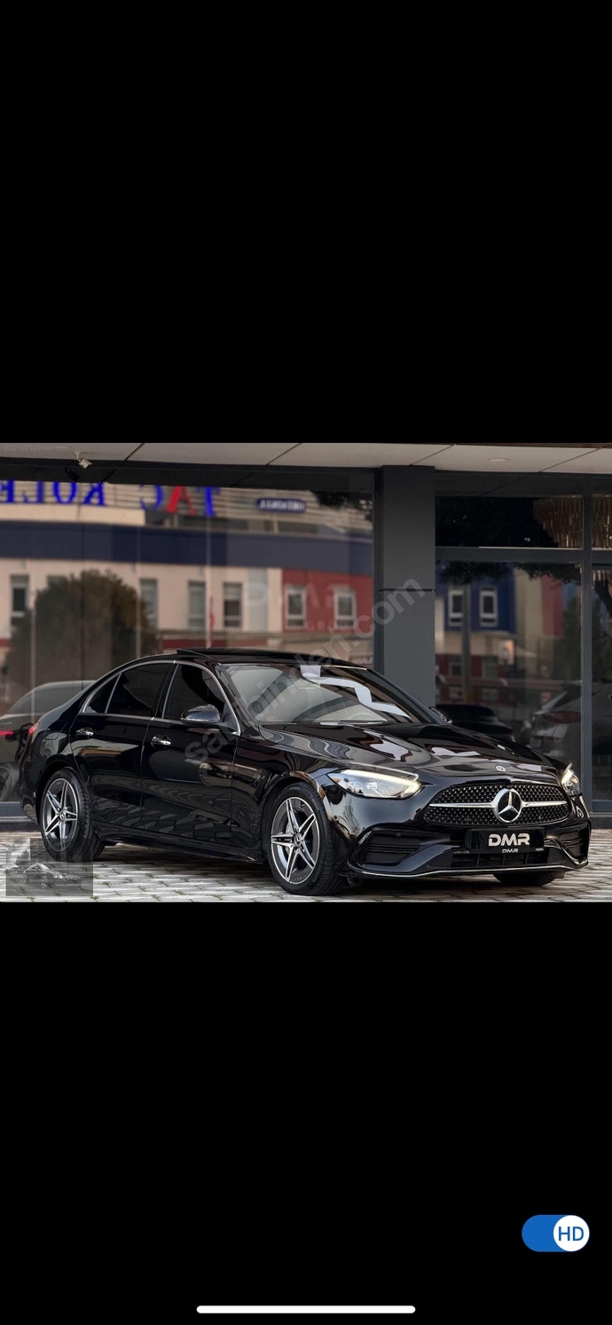 Bu Mercedes c200 ün dış görüntüsünü sizce nasıl güzel mi?