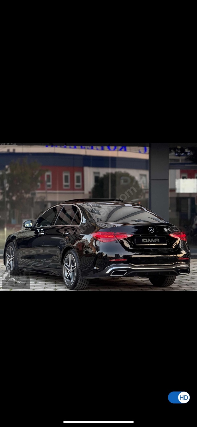 Bu Mercedes c200 ün dış görüntüsünü sizce nasıl güzel mi?