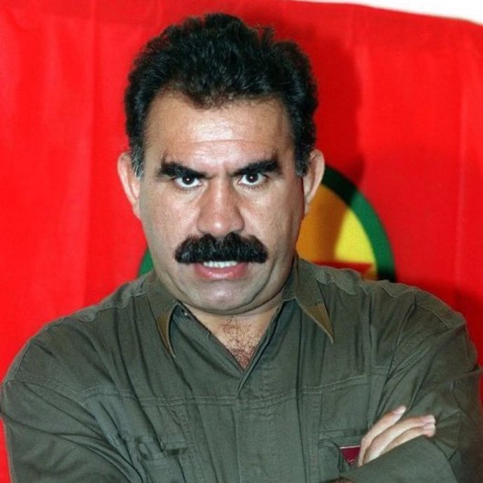 Mustafa Kemalin Askerleriyiz demek ne zamandır suç oldu?