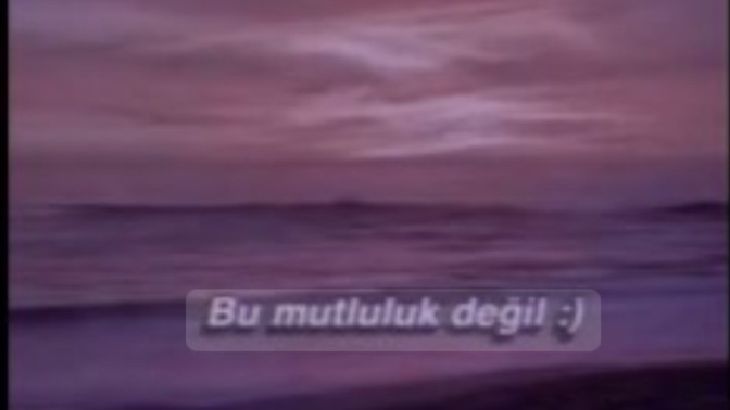 Sevgiliden ayrılınca neden kendimizi müziğe vuruyoruz?