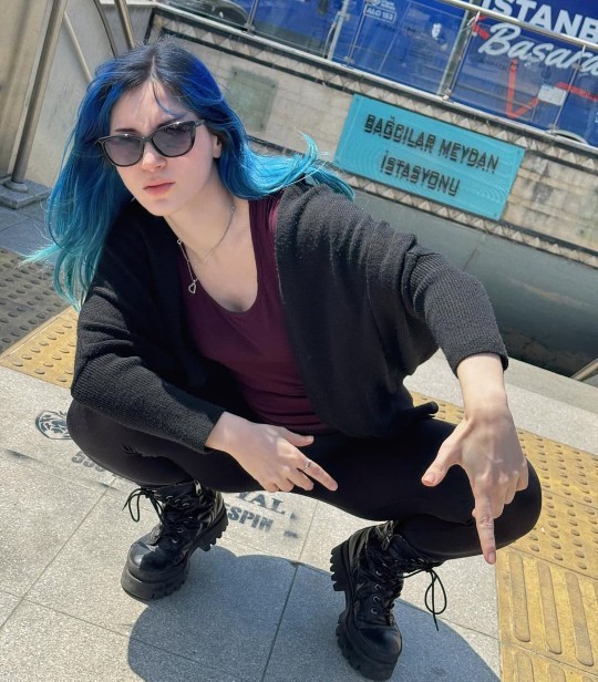 Kızlar daha çok barbie misiniz yoksa, harbi misiniz?