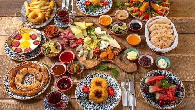 Sizin kahvaltı öncesi rutinleriniz neler?