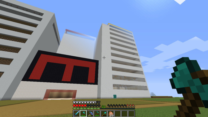 Evet minecraft 10 katlı binamız nasıl sizce güzel mi havuz bile var?