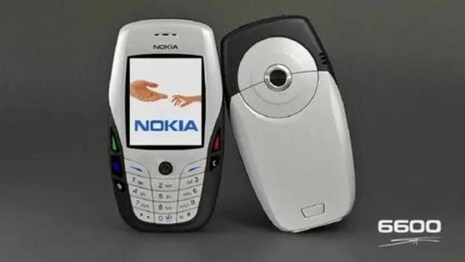Sahip olduğunuz ilk kameralı telefonunuz hangisiydi?