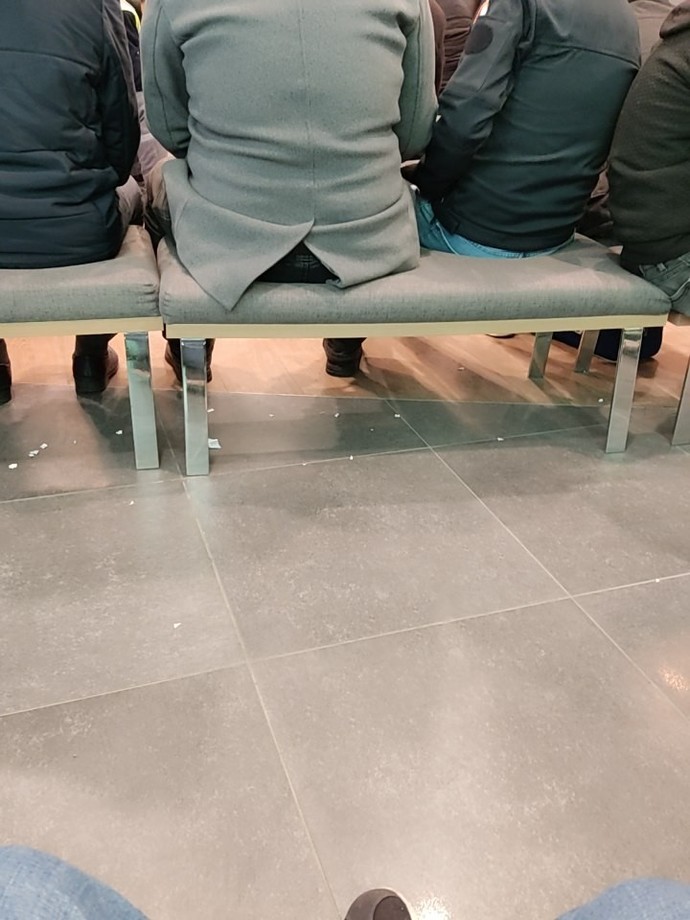Son ses TİKTOK videosu izleyerek çevredeki insanları rahatsız eden dayıları için ne düşünüyorsunuz arkadaşlar?