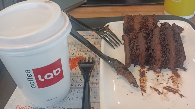 Hangi kahve markasının cafeleri daha iyi?