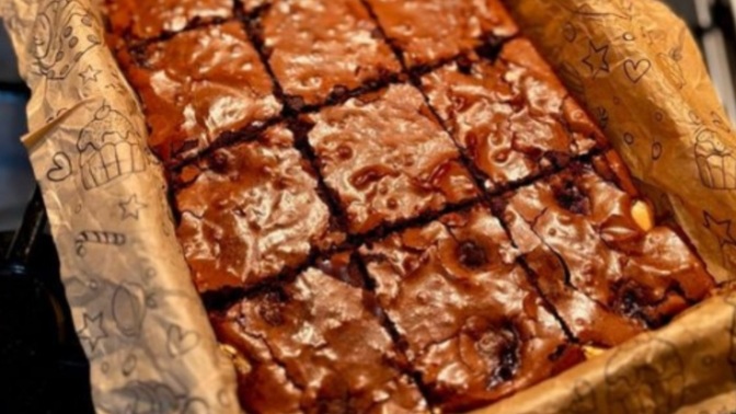 Browni yanına kahve mi yoksa çay mı iyi gider?