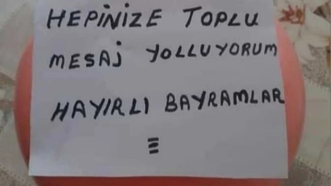 Sevdiklerinizin yeni yılını arayarak mı yoksa mesaj yolu ile mi kutlarsınız ?