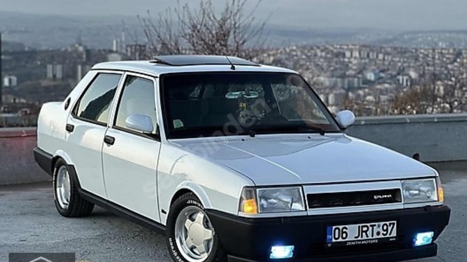 Tofaş dogan slx mi bmw m3 e30 mu saplar?