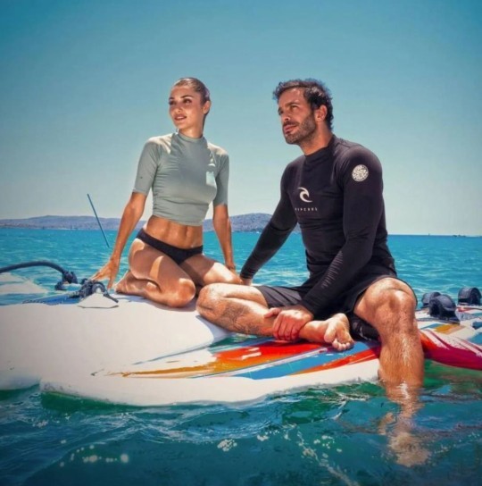 Hande Erçelin yeni filmi Rüzgara bırak izleyecek misiniz?