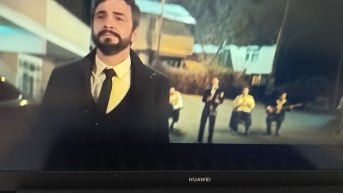 Kendimi duygusal olarak bakiye benzettim tipte benziyor aww?