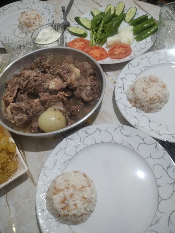 Et haşlama yaparken sade mi yaparsınız yoksa sebzeli mi?