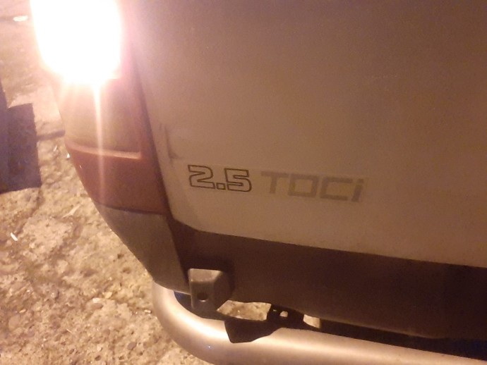 Ford ranger 2.5 mi yoksa 2.0 v16 peugeot 307?