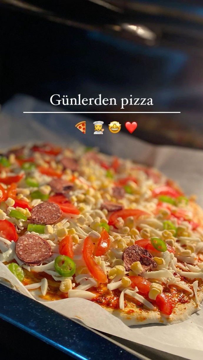 Pizzayı evde mi yoksa dışarıda mı yiyorsunuz?