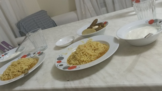 Noodle yermisiniz?