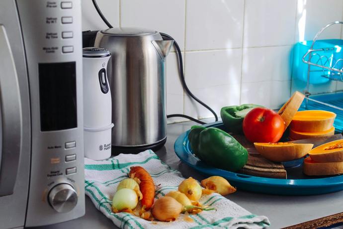 Kettle çelik mi olmalı, plastik mi?