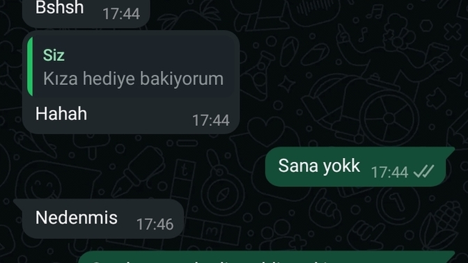 Sevgilimin bana hiç hediye almaması normal mi?